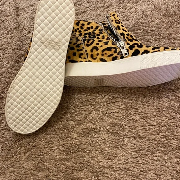 STEVE MADDEN Animal print Platforms. Zipper sides women size 7.5 💥Brand New💥 - Picture 9 of 9